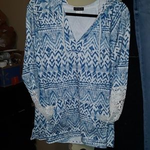 VENUS Brand Pullover Hoodie